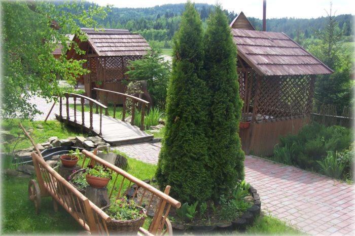 Boykivskiy Dvir Hotel Yasenitsa Zamkova Esterno foto