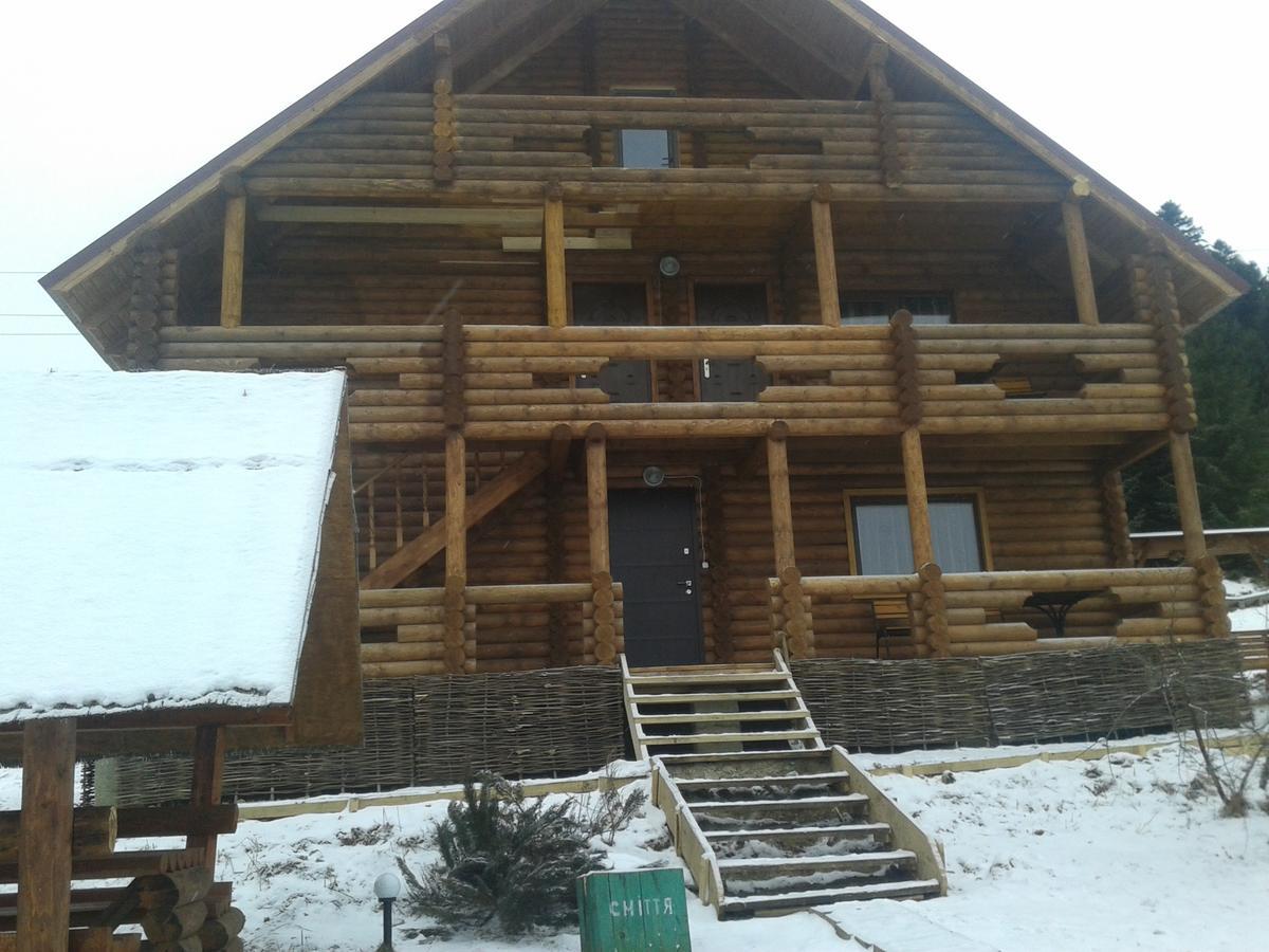 Boykivskiy Dvir Hotel Yasenitsa Zamkova Esterno foto